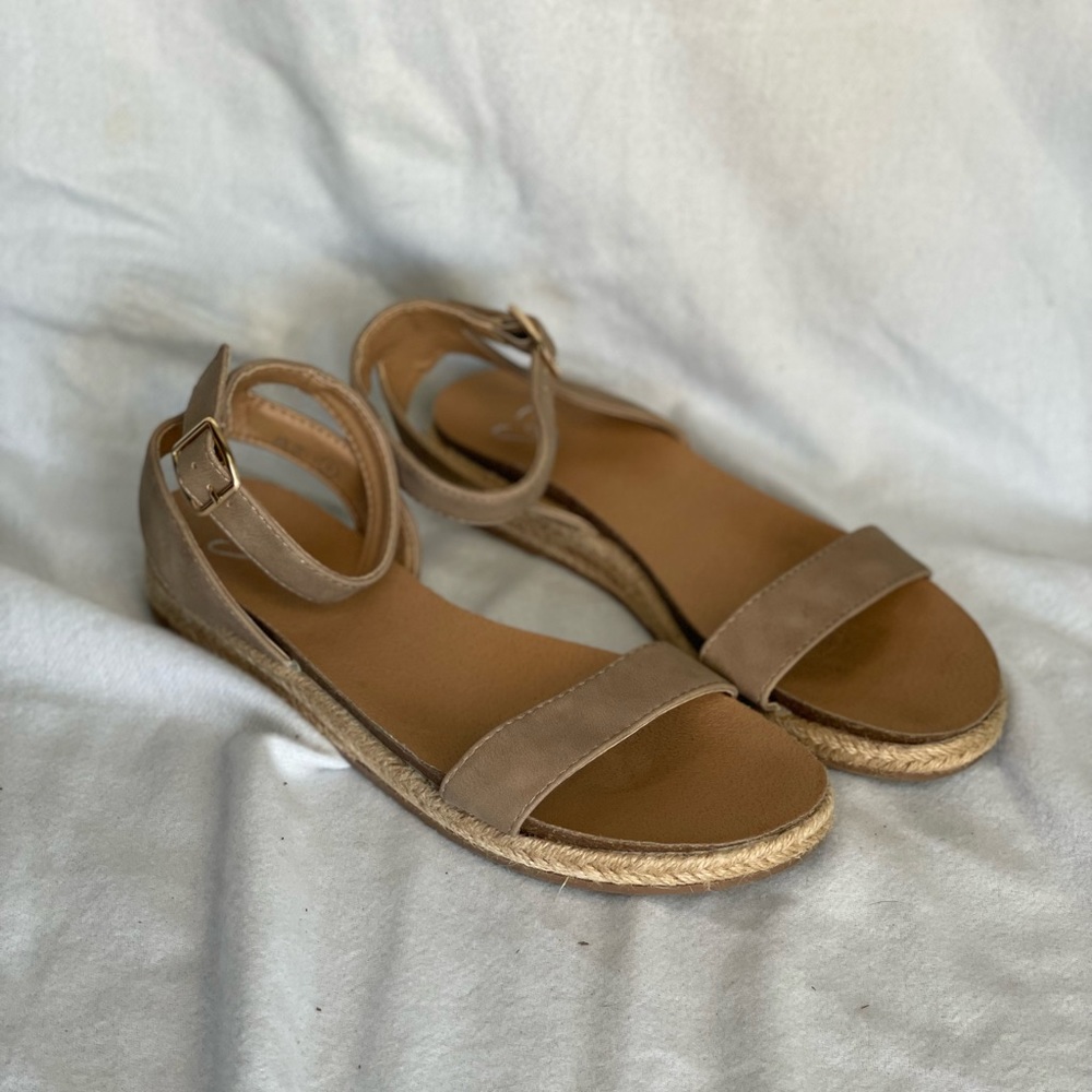 Summer Sandal | Size 9